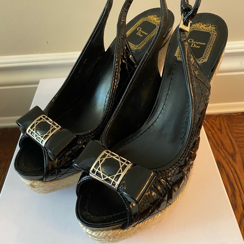 Christian Dior Cannage Metal Bow Wedge